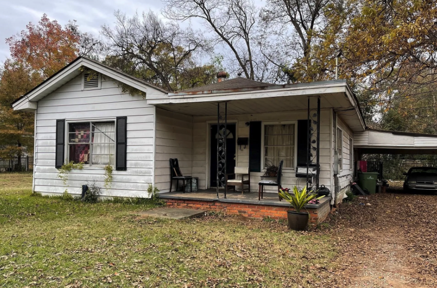 2627 Geneva St. Montgomery, AL 36107