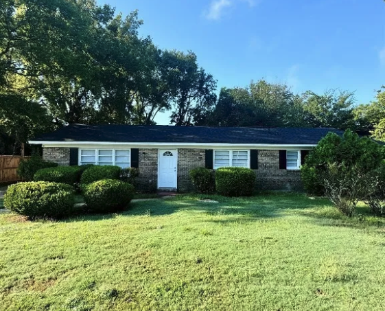 1206 Woodbridge Drive